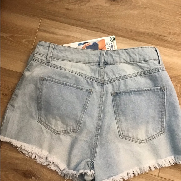 Rewash “The Wedge” High Rise Denim Shorts 9/29 NWT - Picture 2 of 7